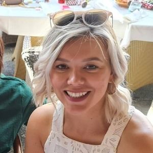 Meet your Posher, Tara